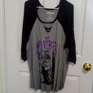 Disney by Torrid Villins 3/4 Sleeve Graphic Tee